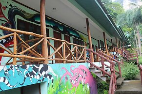 Chill Out Bar and Bungalows