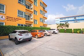 Sriracha Biz Residence