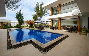 Saint Simeon Resort & Spa