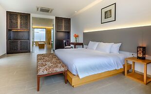 Saint Simeon Resort & Spa