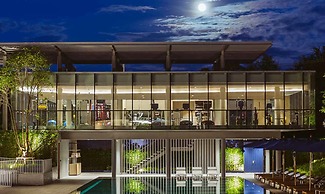 Modena by Fraser Buriram