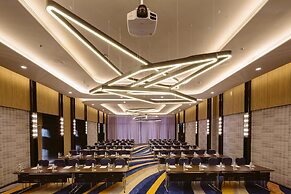 Modena by Fraser Buriram