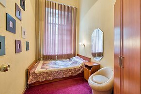 Spb2Day Bolshaya Morskaya 56