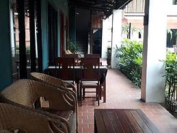 Charming Lao Hotel