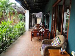 Charming Lao Hotel