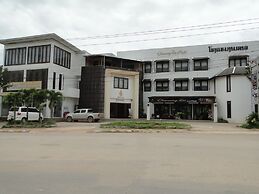 Charming Lao Hotel
