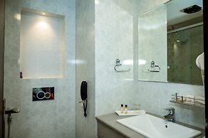 Hotel Mansha Regency