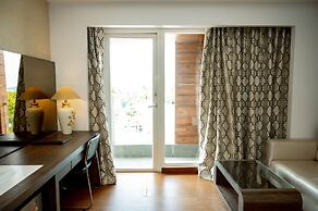 Hotel Mansha Regency