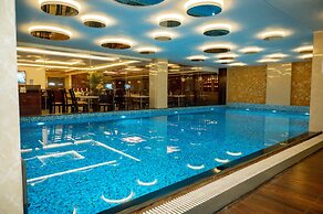 Hotel Mansha Regency