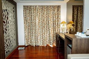 Hotel Mansha Regency