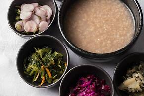 Kyoto Yamashina Hotel Sanraku