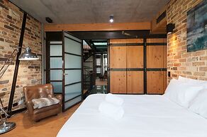 Executive Rental Style House