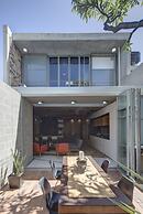 Executive Rental Style House