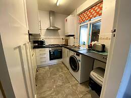 Huku Kwetu - Exton House