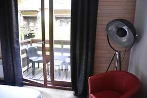 Enzo Amneville Saint Eloy By Kyriad Direct