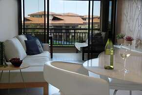 ML102 Luxuoso apartamento de 3 suites no Mandara Lanai