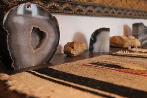 The Archeologist Home-Chateau Le Mur