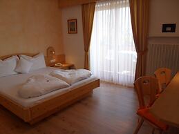 Hotel FleurAlp