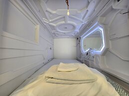 U Street Capsule Hostel