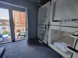 U Street Capsule Hostel