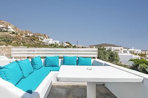 Mykonian Breeze