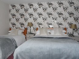 Midtown Farm Bed & Breakfast