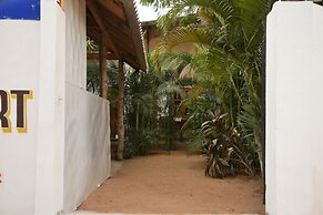 Eagle Resort Arugambay