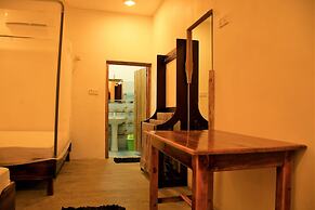 Eagle Resort Arugambay