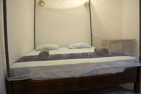 Eagle Resort Arugambay