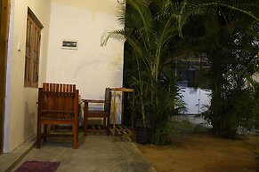 Eagle Resort Arugambay