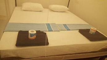 Eagle Resort Arugambay