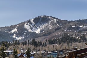 White Pines 1-BD Penthouse at Westgate - Tycoon