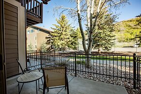 White Pines Prospector Square Studio Suite