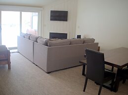 White Pines Three Kings Townhome 1-Bedroom Loft - -Walk to Lifts