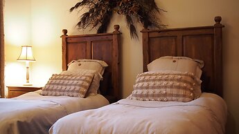 White Pines 5-Bedroom 5-Bath Luxury Home in Solamere Lower Deer Valley