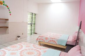 Casa de los Soles B&B Hostel