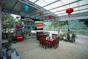 Son Doong Riverside Homestay
