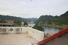 Son Doong Riverside Homestay