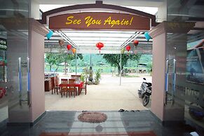 Son Doong Riverside Homestay