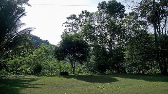 Tea Leaf Retreat Peradeniya