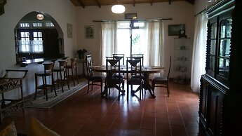 Tea Leaf Retreat Peradeniya