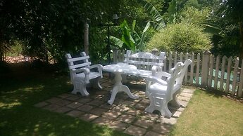 Tea Leaf Retreat Peradeniya