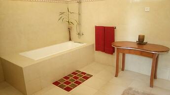 Tea Leaf Retreat Peradeniya