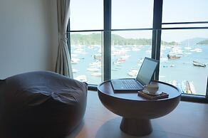The Pier Hotel
