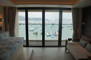 The Pier Hotel