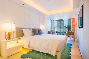 The Pier Hotel