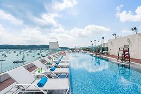 The Pier Hotel