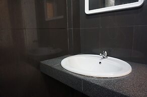 Wetsawat Place Hotel