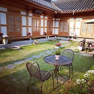 Hanok Hyeyum