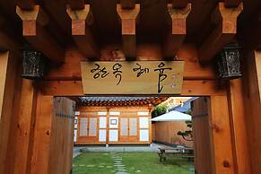 Hanok Hyeyum